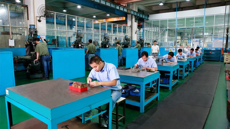 冲压模具导柱导套：规格解析与选型要点