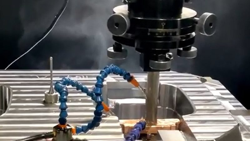 橡胶模具加工：关键因素与报价解析**